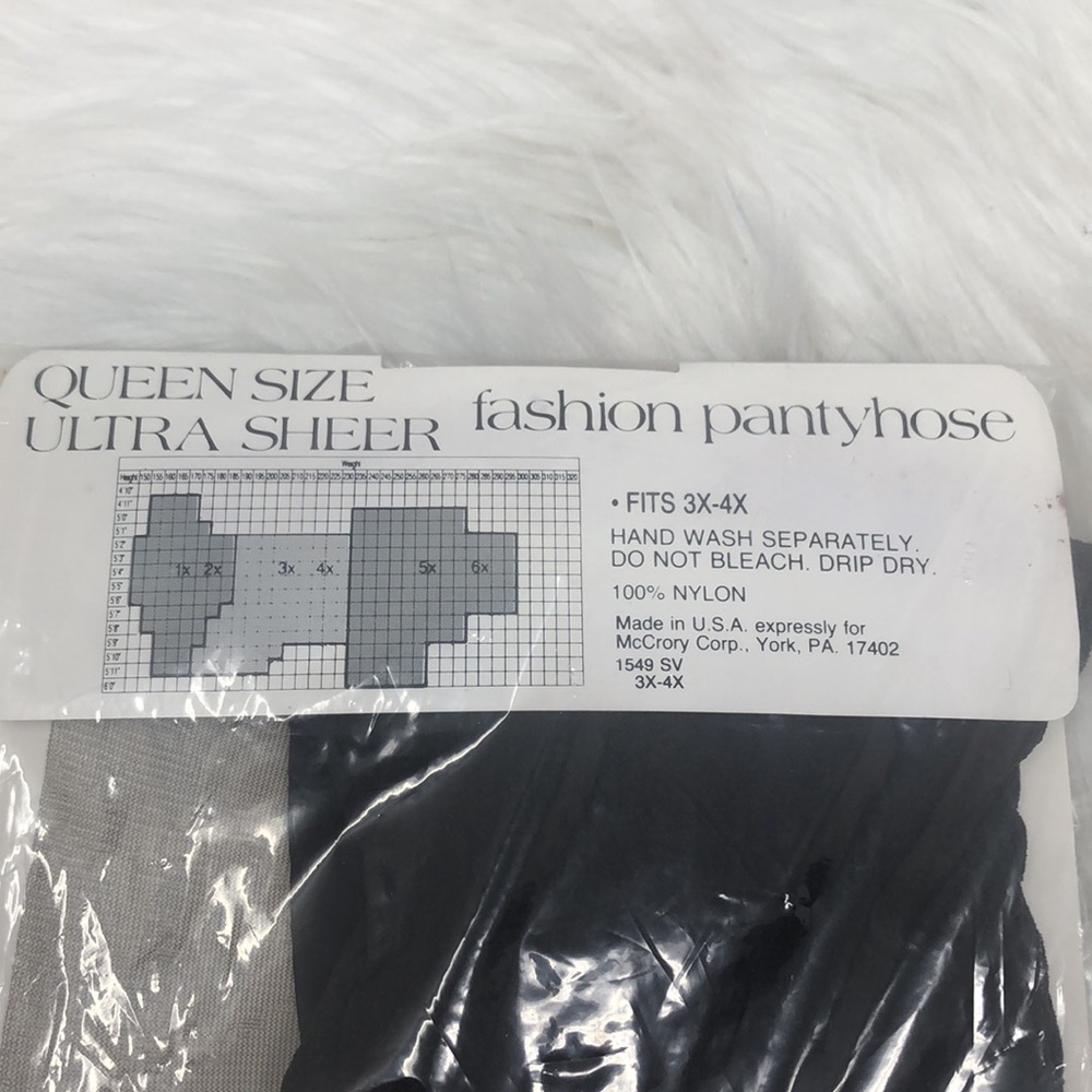 queen size ultra Sheer fashion Pantyhose Fits 3X-4X Off Black Made In USA